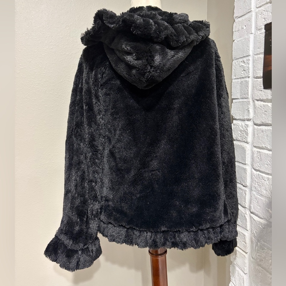 Damselle Black Plush Faux Fur Ruffle Jacket - Picture 3 of 4